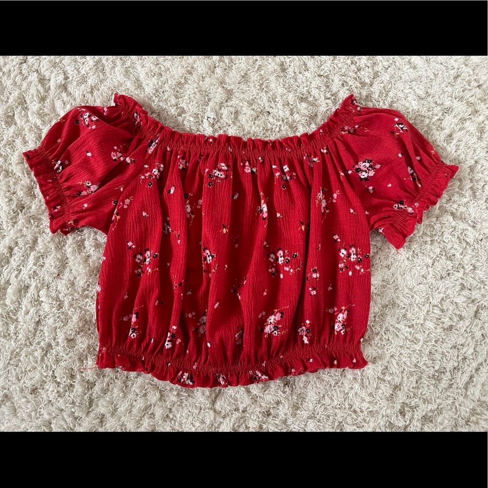 H&M of the shoulder top